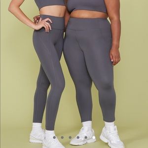 Girlfriend Collective Smoke Leggings Small